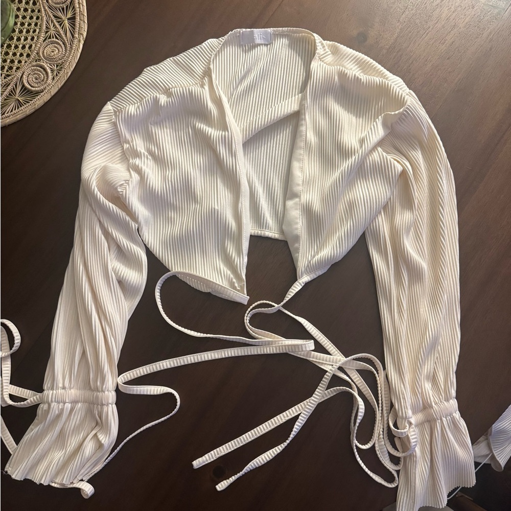 Elegant Cream Women's Top and Pants set